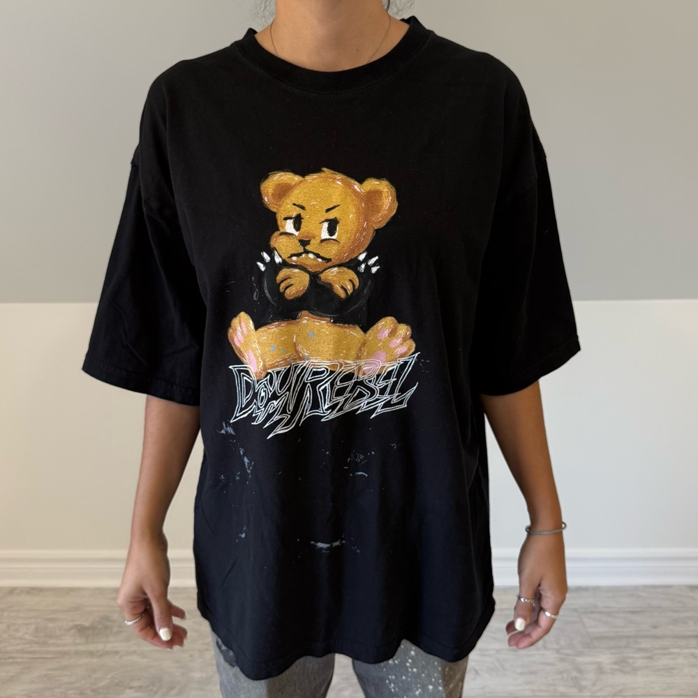 DOM REBEL “MOODY” BOX TEE